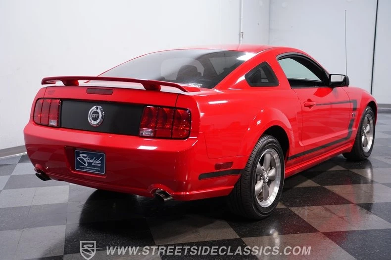2005 Ford S197 Mustang GT - Image 7 of 28
