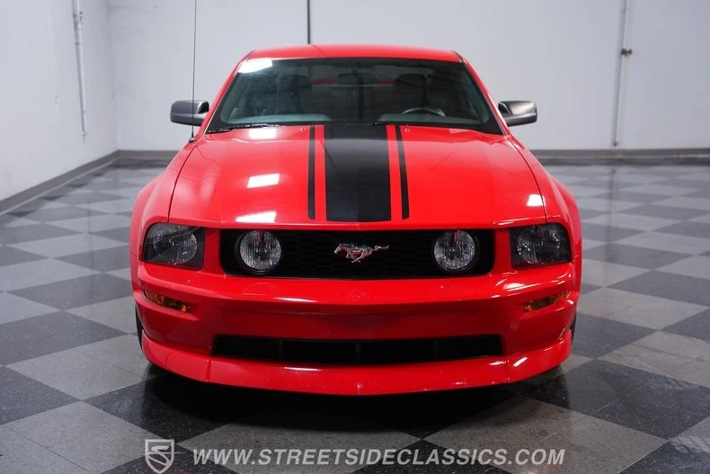 2005 Ford S197 Mustang GT - Image 12 of 28