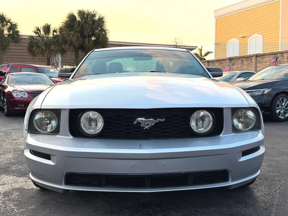 2005 Ford - Image 7 of 31