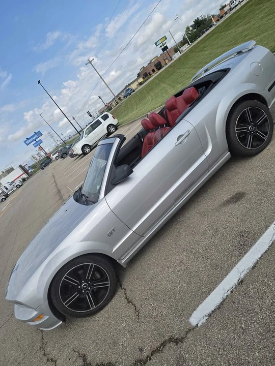 2005 Ford S197 Mustang GT - Image 5 of 9