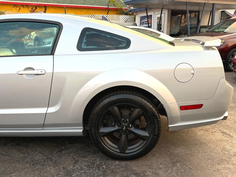 2005 Ford S197 Mustang - Image 11 of 21