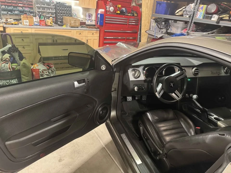 2005 Ford S197 Mustang GT - Image 14 of 20
