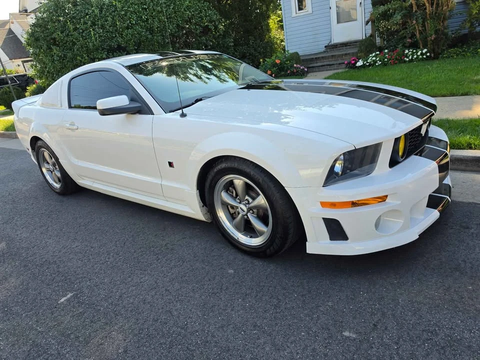 2005 Ford S197 Mustang - Image 2 of 11