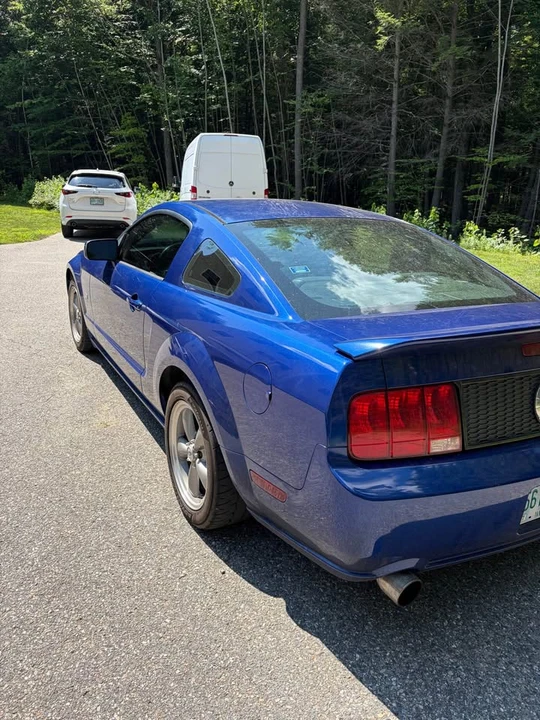 2005 Ford S197 Mustang GT - Image 5 of 16