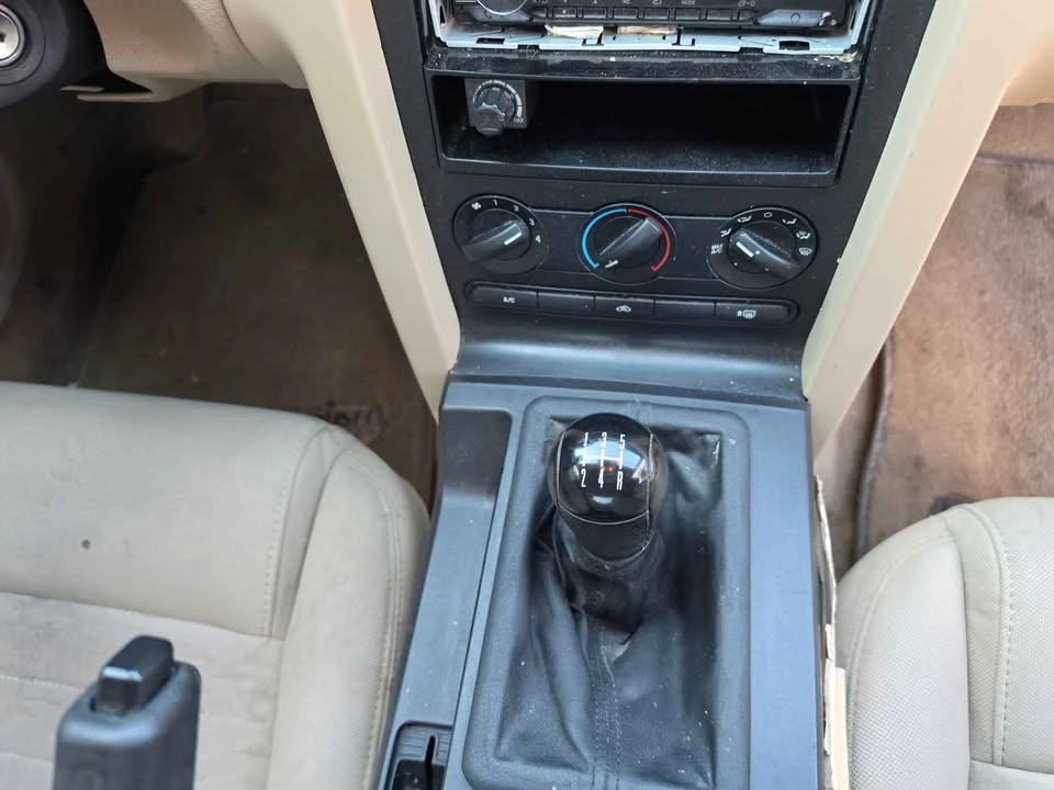 2005 Ford S197 Mustang - Image 10 of 11