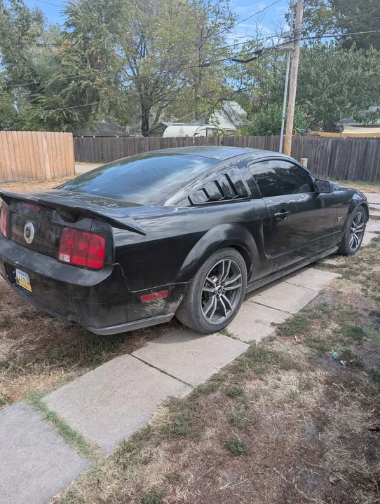 2005 Ford S197 Mustang GT - Image 2 of 4