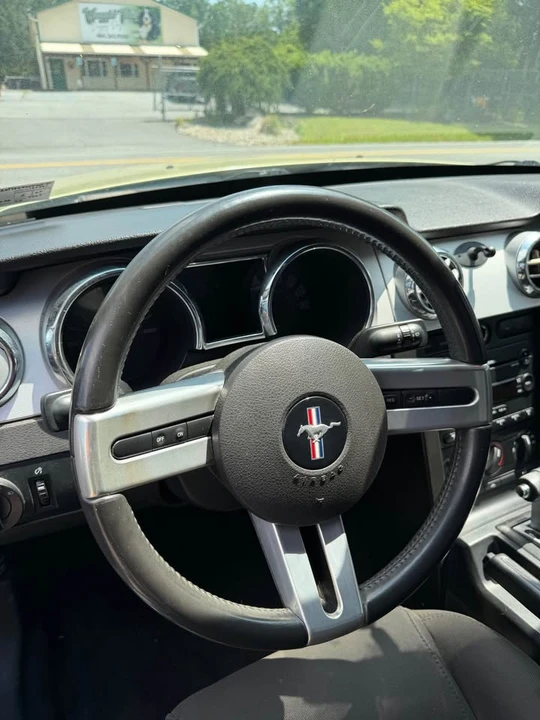 2005 Ford S197 Mustang - Image 18 of 20