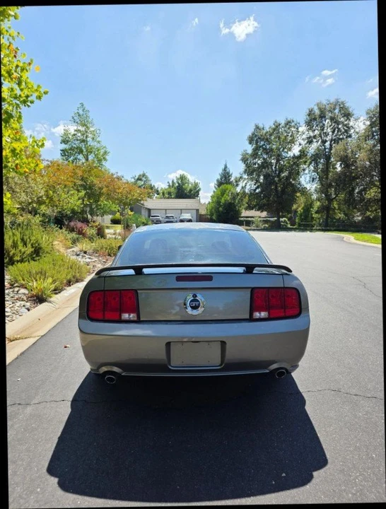 2005 Ford S197 Mustang GT - Image 6 of 10