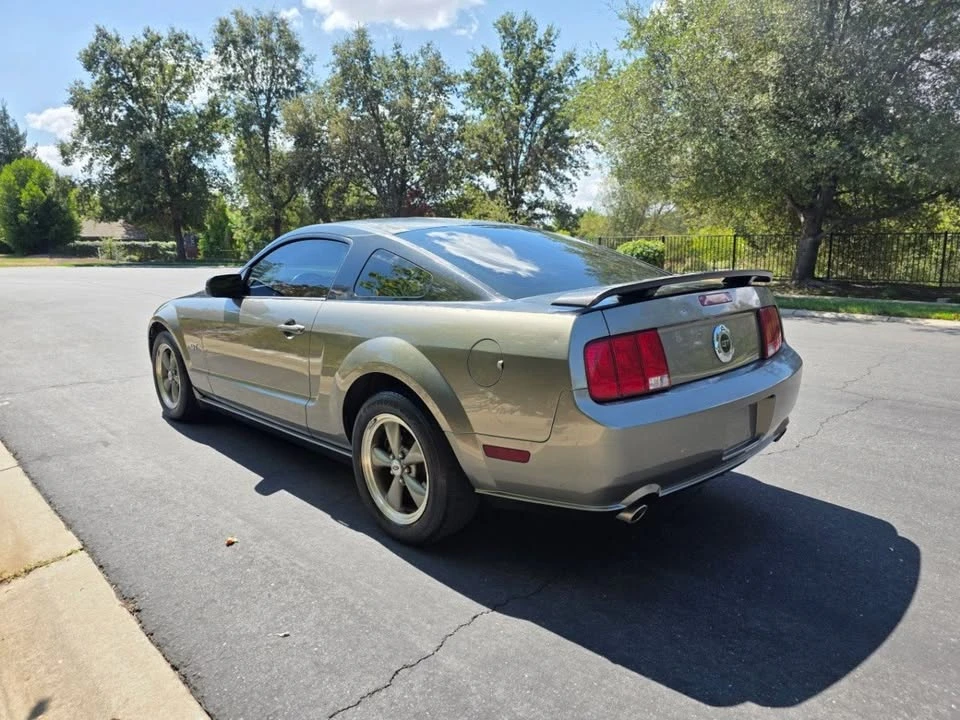 2005 Ford S197 Mustang GT - Image 7 of 10
