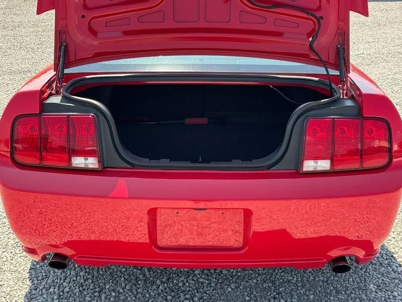 2005 Ford S197 Mustang GT - Image 11 of 20