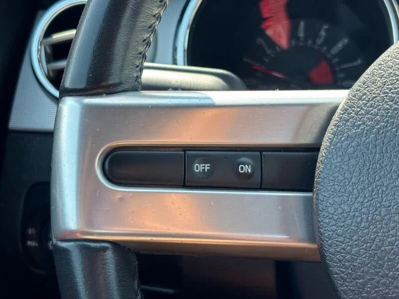 2005 Ford S197 Mustang GT - Image 17 of 20