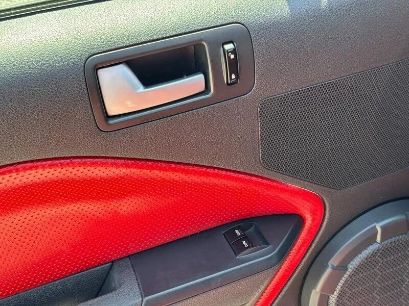 2005 Ford S197 Mustang GT - Image 16 of 20