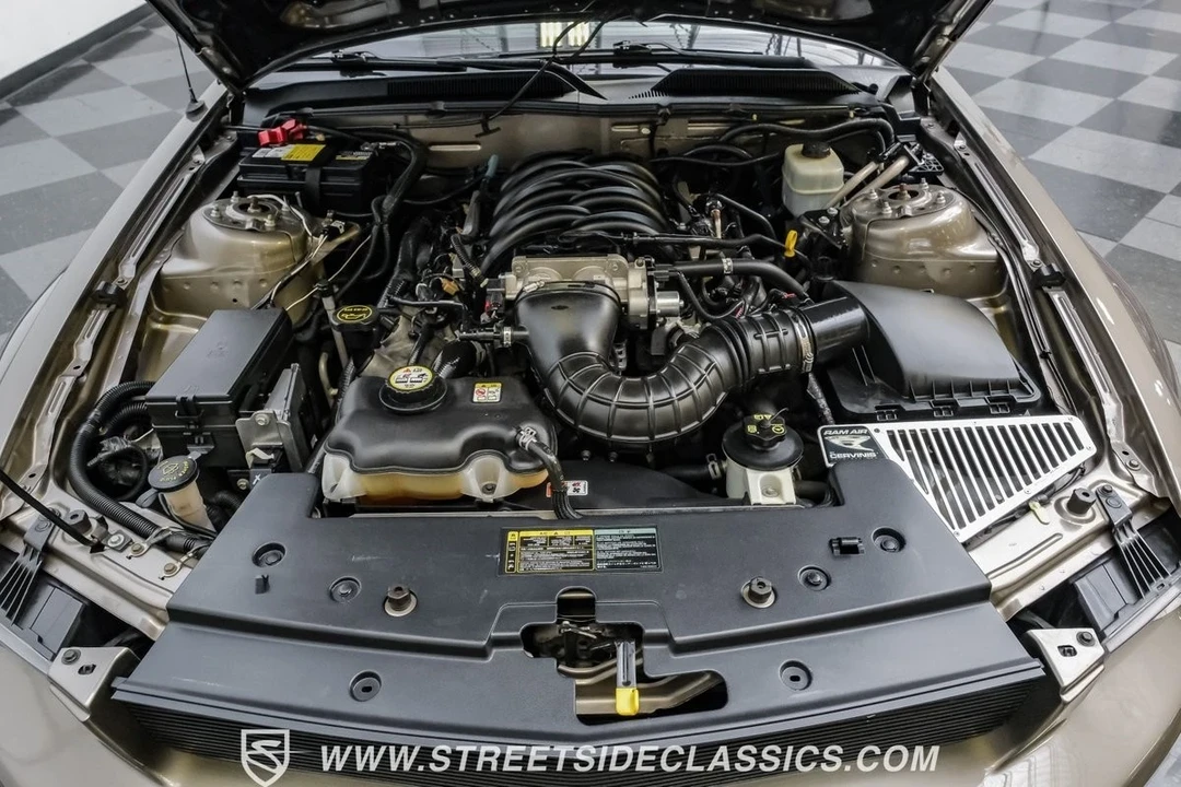 2005 Ford S197 Mustang - Image 4 of 12