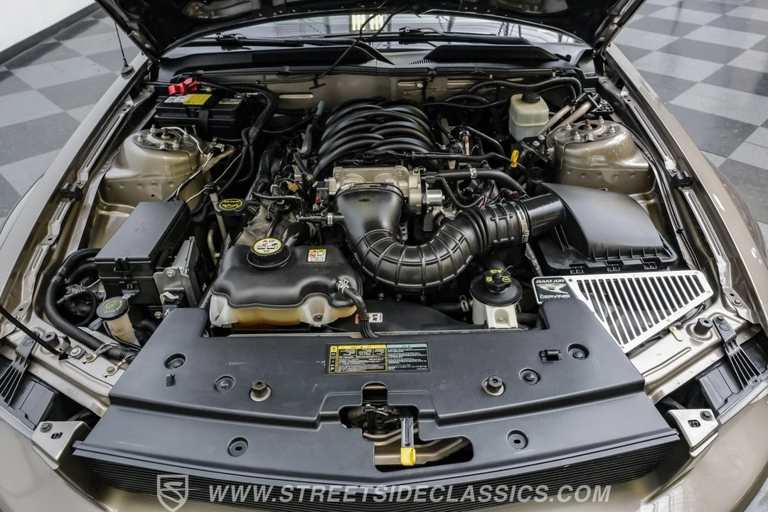 2005 Ford S197 Mustang - Image 4 of 12