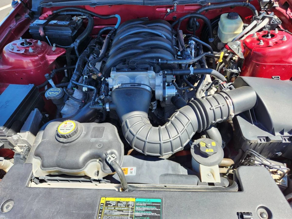 2005 Ford S197 Mustang GT - Image 13 of 13