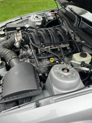 2005 Ford S197 Mustang GT - Image 9 of 11