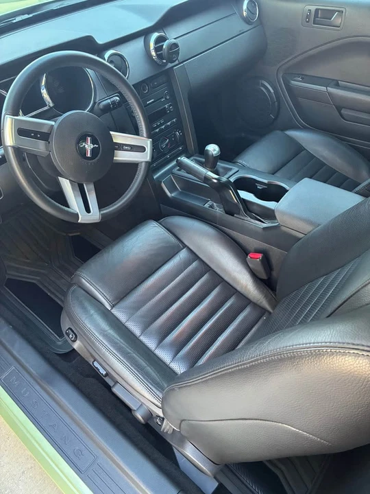 2005 Ford S197 Mustang GT - Image 12 of 16