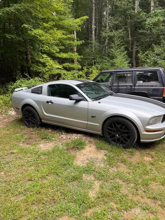 2005 Ford S197 Mustang GT - Image 3 of 5