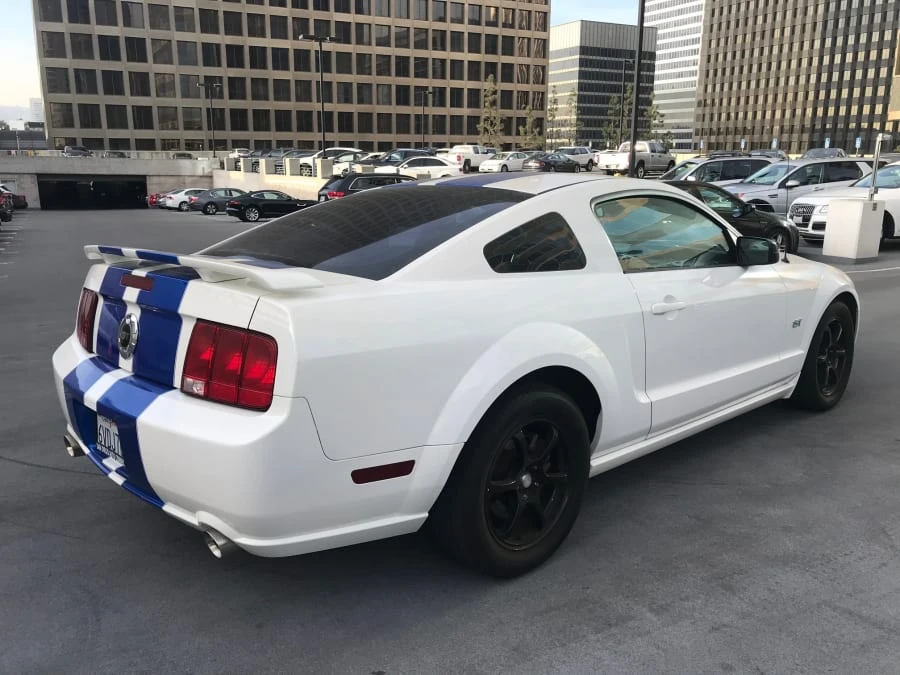 2005 Ford S197 Mustang - Image 2 of 4