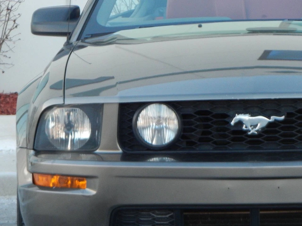 2005 Ford S197 Mustang - Image 11 of 12