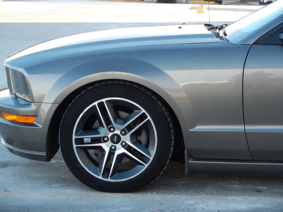 2005 Ford S197 Mustang - Image 14 of 21