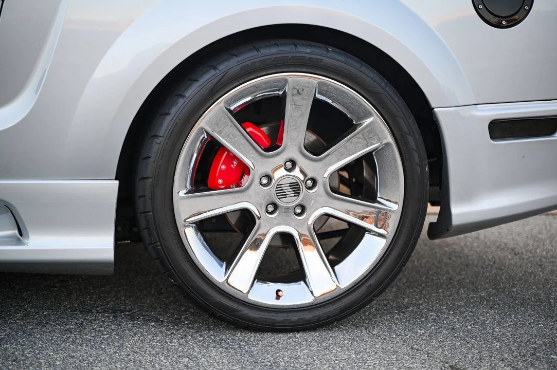 2005 Ford S197 Mustang - Image 14 of 21
