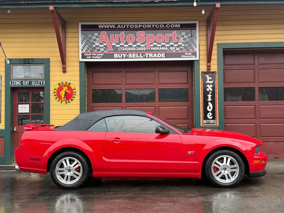 2005 Ford S197 Mustang GT - Image 5 of 31