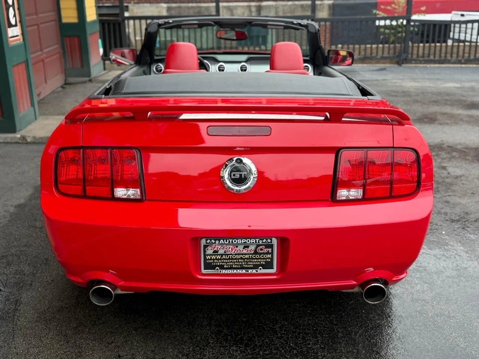 2005 Ford S197 Mustang GT - Image 13 of 31