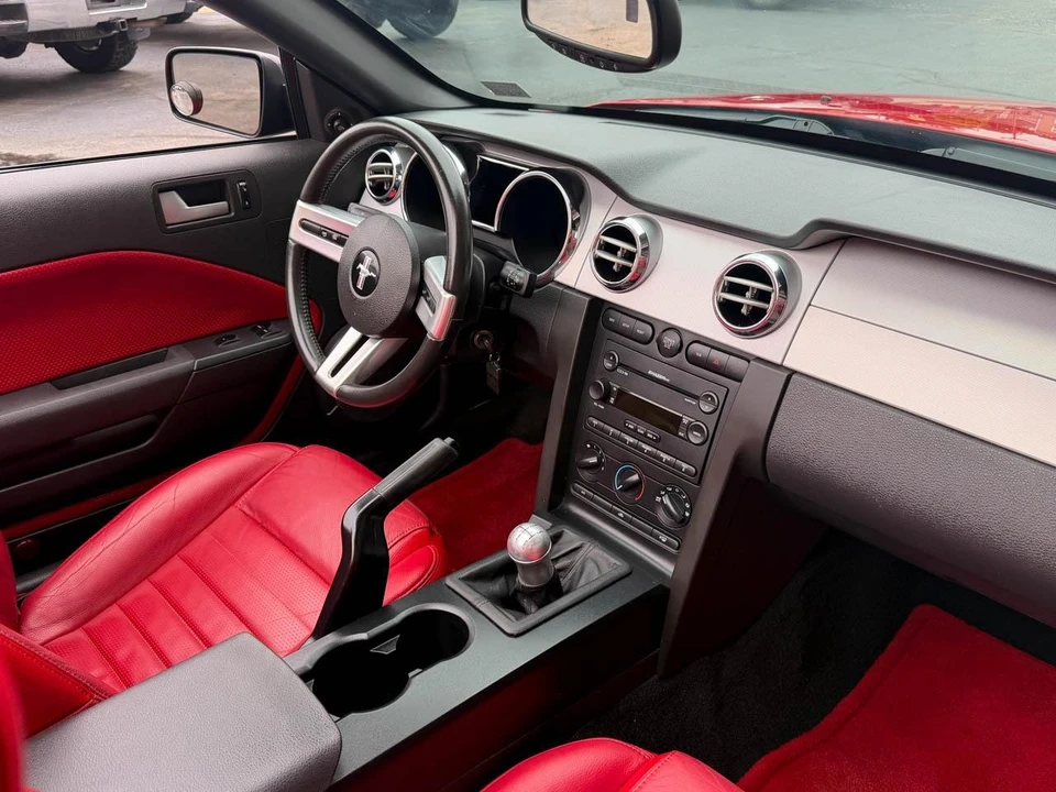 2005 Ford S197 Mustang GT - Image 30 of 31