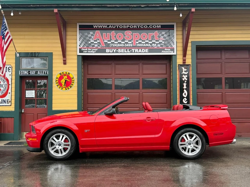 2005 Ford S197 Mustang GT - Image 15 of 31