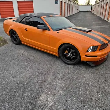 2005 Ford Mustang GT Premium Convertible