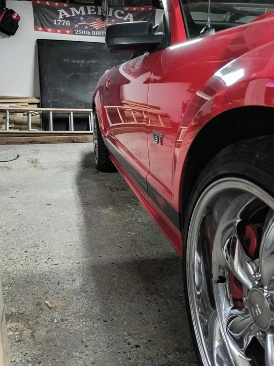2005 Ford S197 Mustang GT - Image 3 of 13