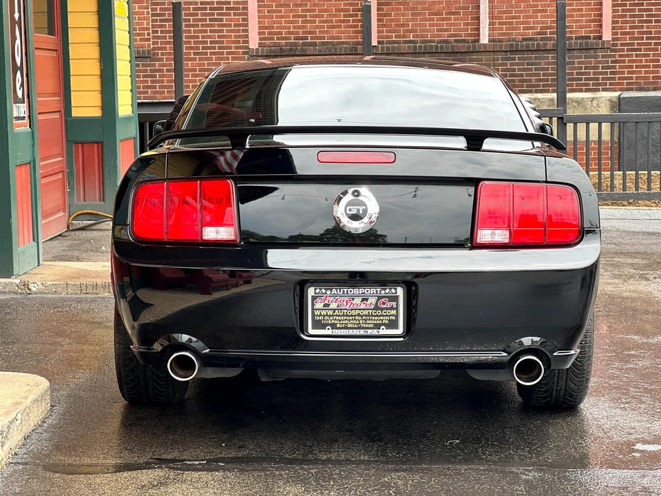 2005 Ford S197 Mustang - Image 5 of 12