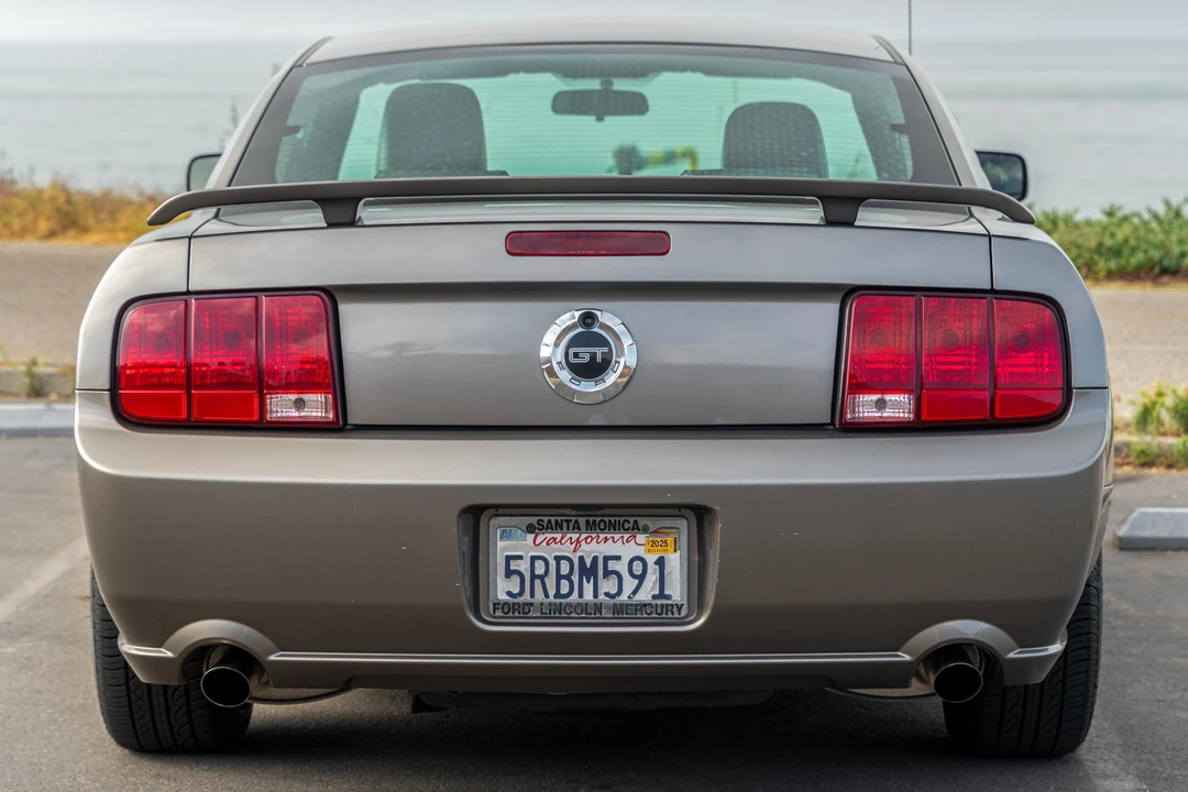 2005 Ford S197 Mustang - Image 5 of 31