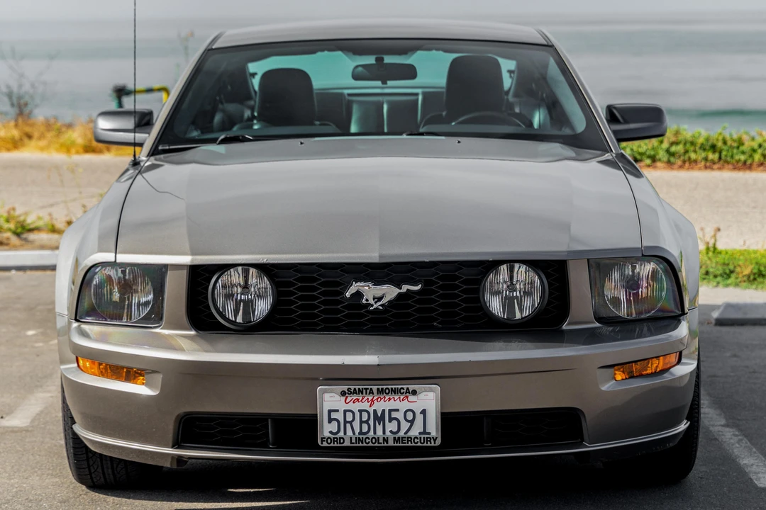 2005 Ford S197 Mustang - Image 2 of 31