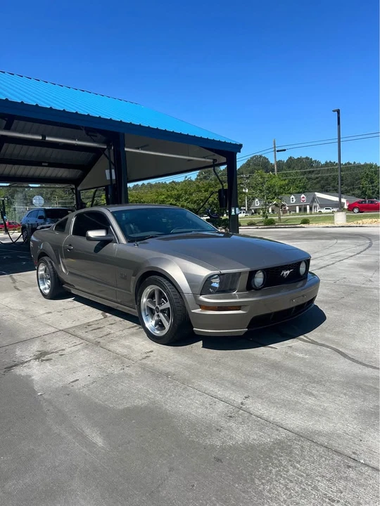 2005 Ford S197 Mustang GT - Image 2 of 12
