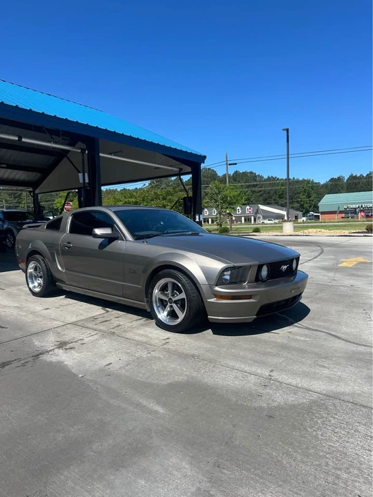 2005 Ford S197 Mustang GT - Image 8 of 12