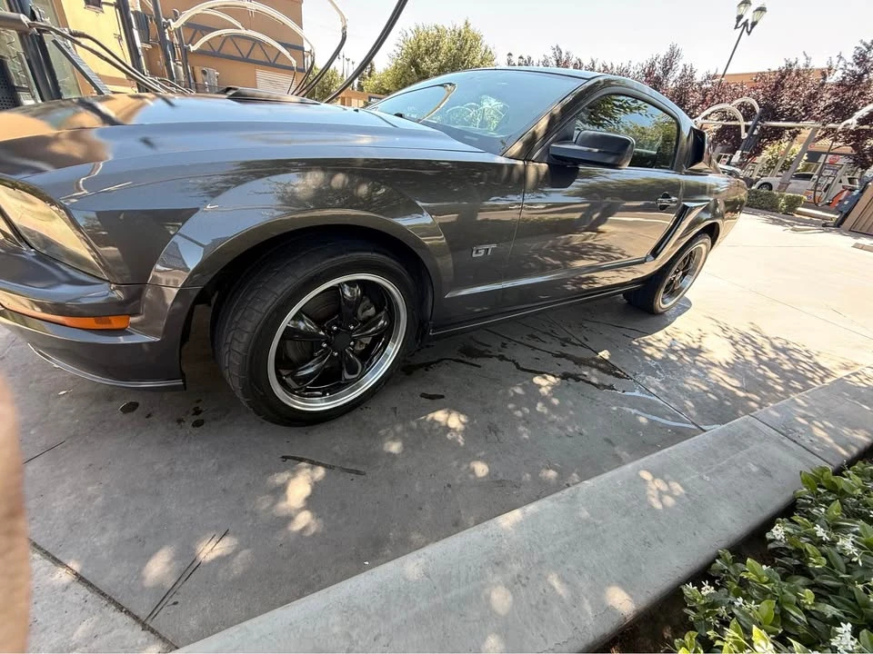 2005 Ford S197 Mustang GT - Image 5 of 14
