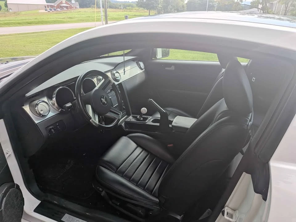 2005 Ford S197 Mustang GT - Image 4 of 6
