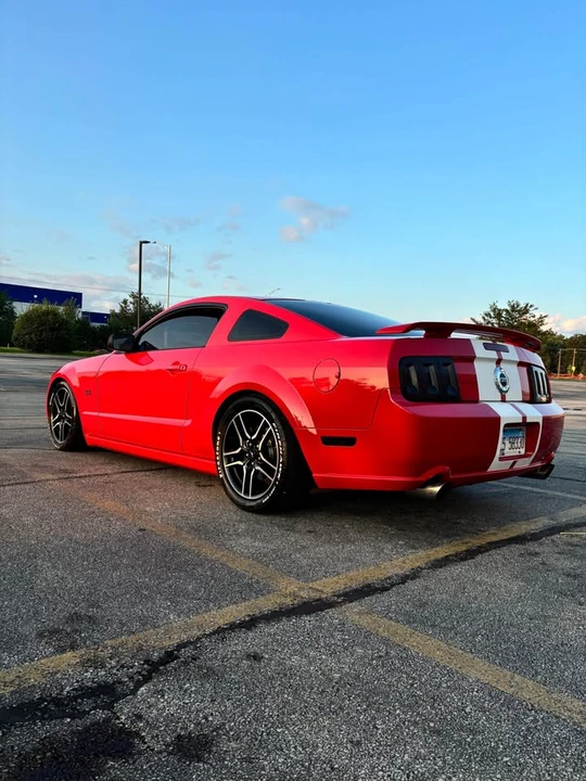 2005 Ford S197 Mustang GT - Image 4 of 13