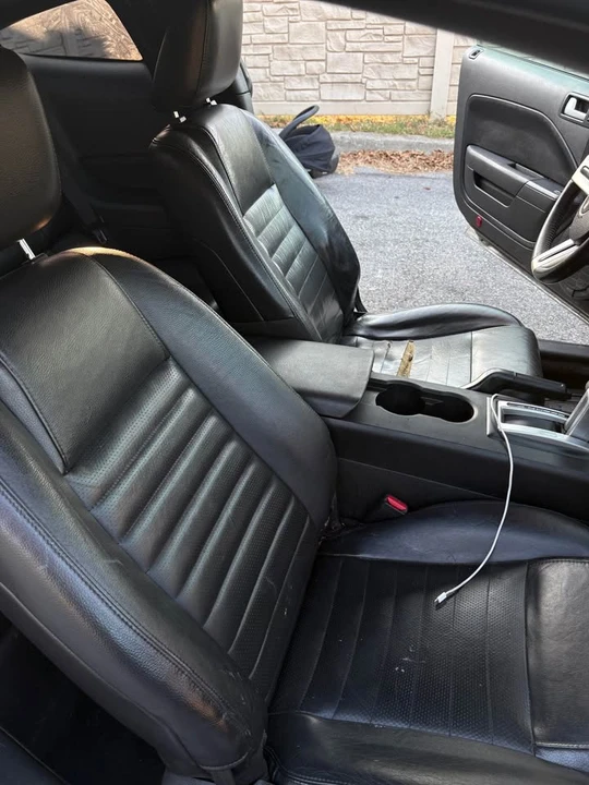 2005 Ford S197 Mustang GT - Image 5 of 14