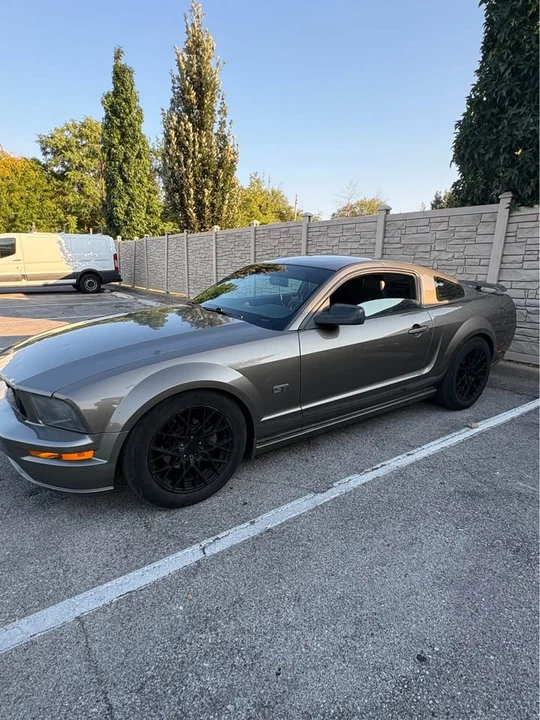 2005 Ford S197 Mustang GT - Image 3 of 14