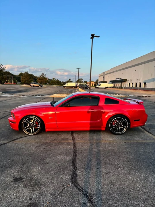 2005 Ford S197 Mustang GT - Image 3 of 13
