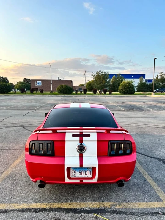 2005 Ford S197 Mustang GT - Image 5 of 13