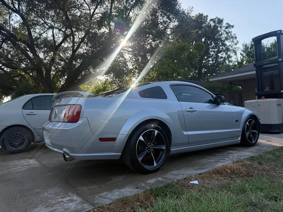2005 Ford S197 Mustang GT - Image 4 of 5