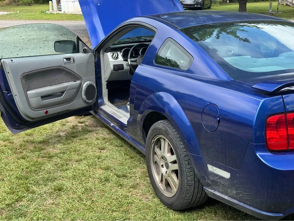 2005 Ford S197 Mustang GT - Image 2 of 15