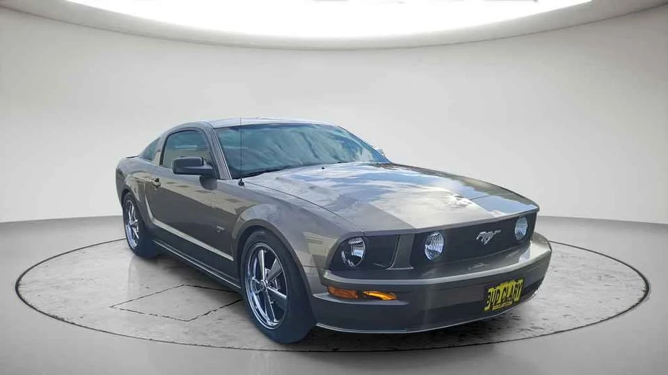2005 Ford S197 Mustang GT - Image 8 of 9