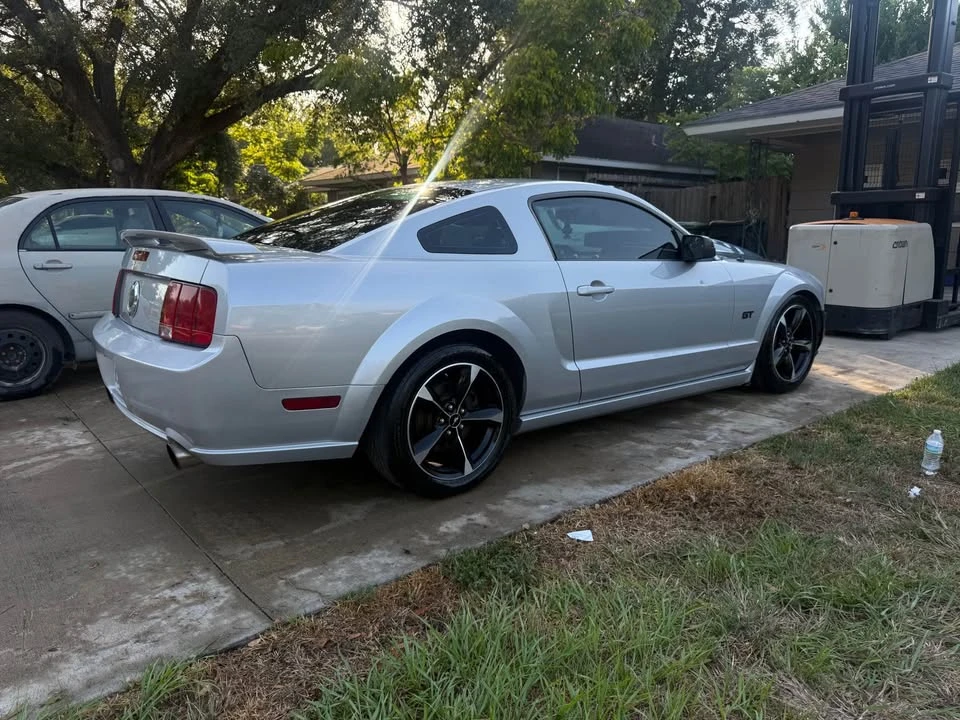 2005 Ford S197 Mustang GT - Image 3 of 5