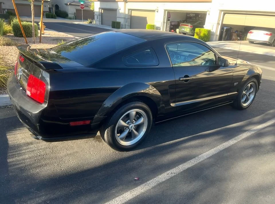 2005 Ford S197 Mustang GT - Image 2 of 11