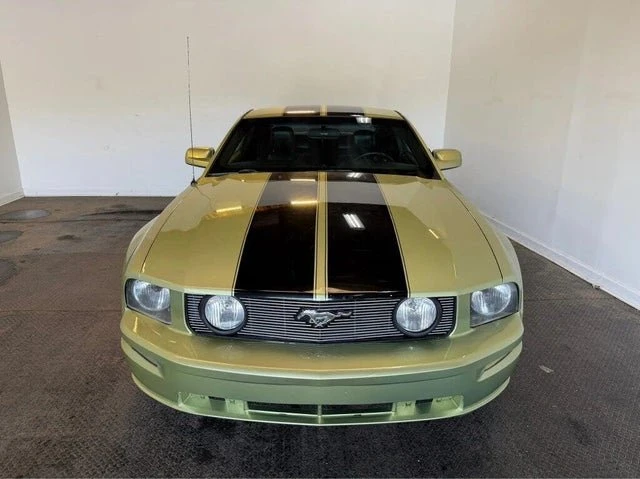 2005 Ford S197 Mustang GT - Image 2 of 19